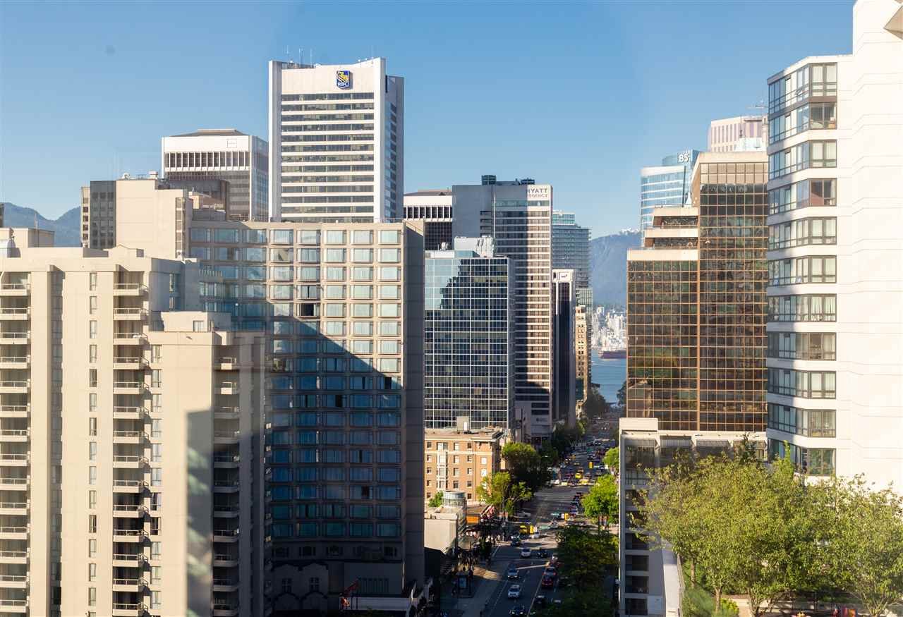 1108-989 Nelson St