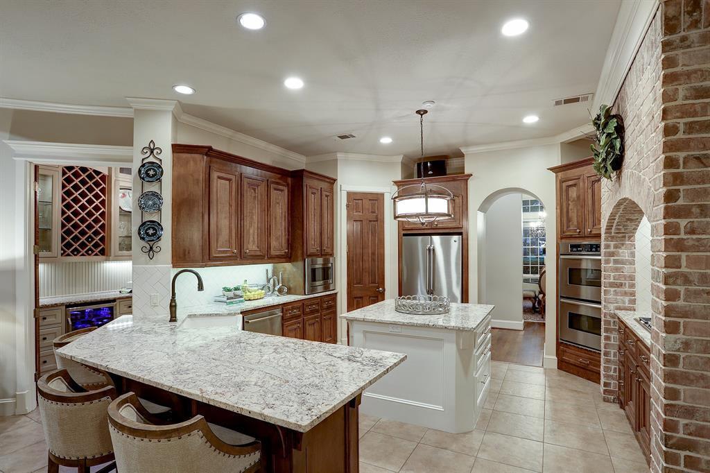 12610 Hunters Canyon Ln