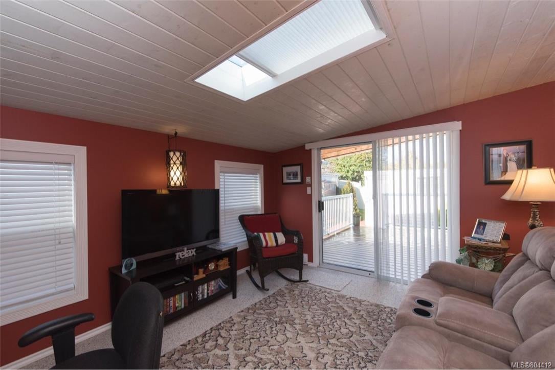 43-7583 Central Saanich Rd