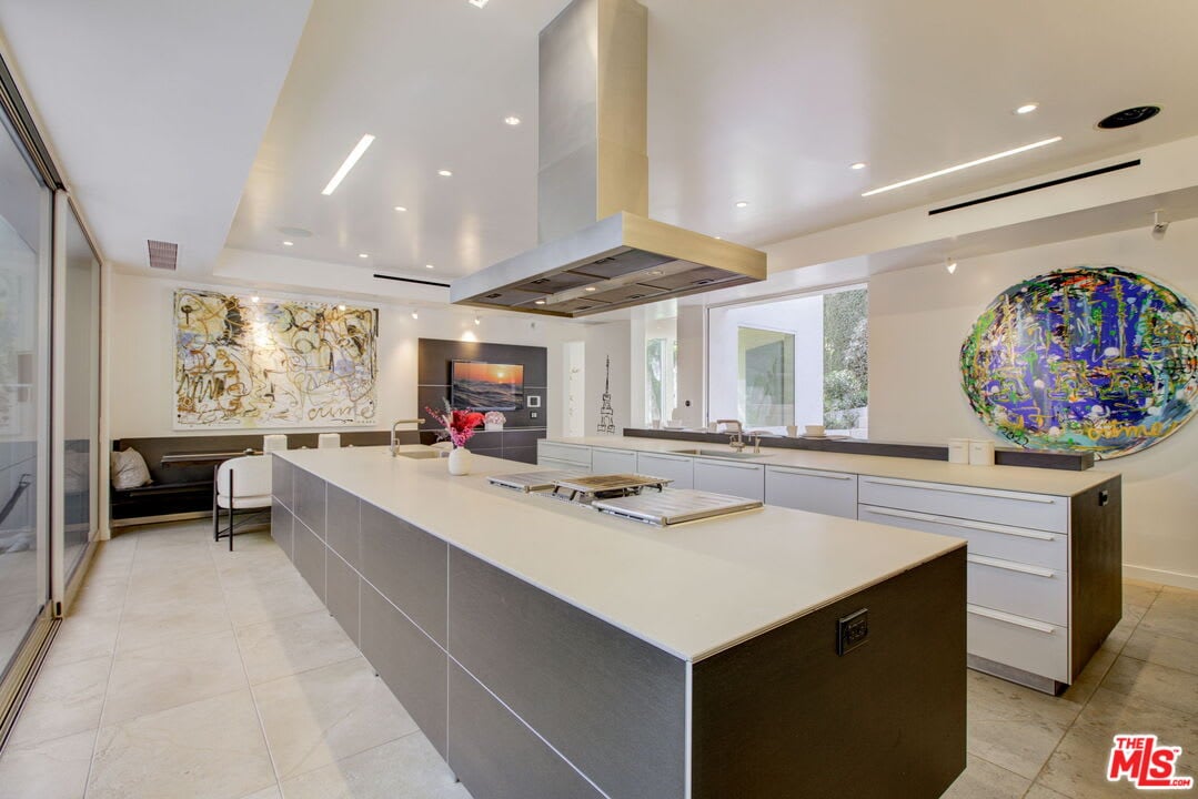 Ridge Villa