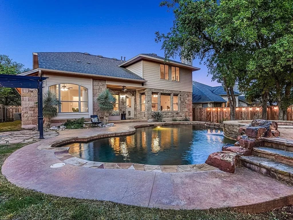 11221 Cap Stone Dr