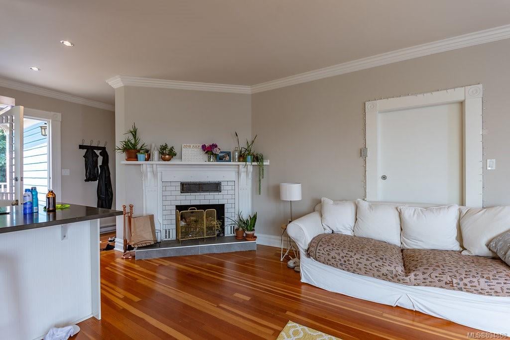 1140 Arthur Currie Lane
