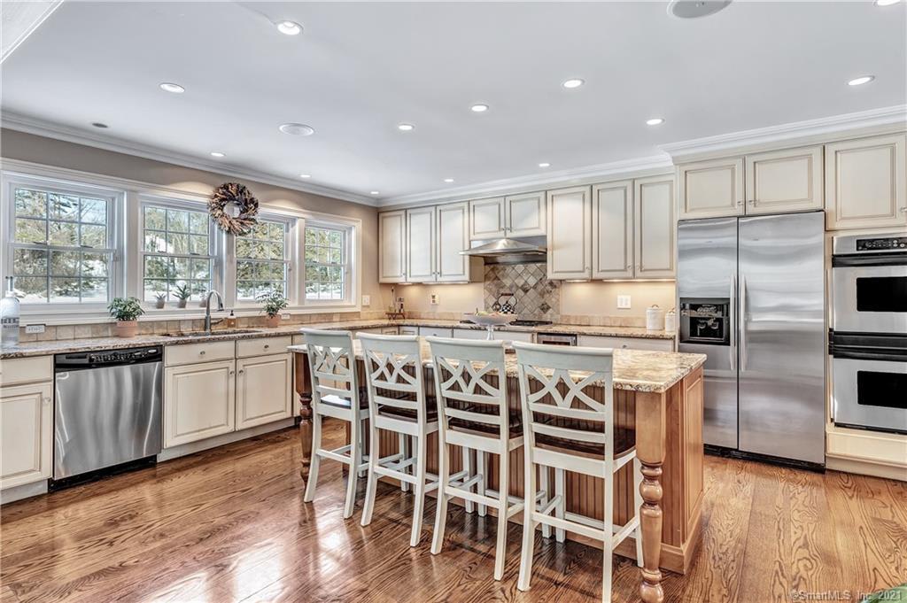 208 N Cedar Rd