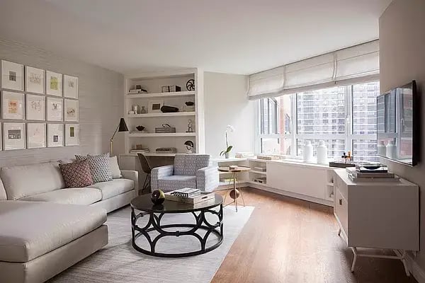 200 East 94th Street Unit: 1411