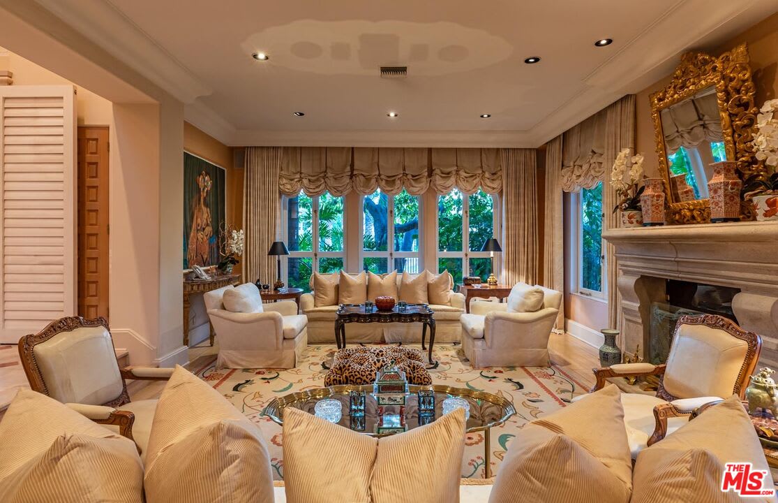 Villa Infinity
