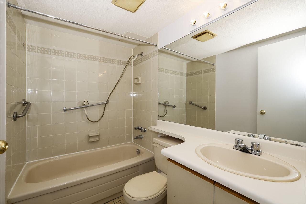 108-7431 Blundell Rd