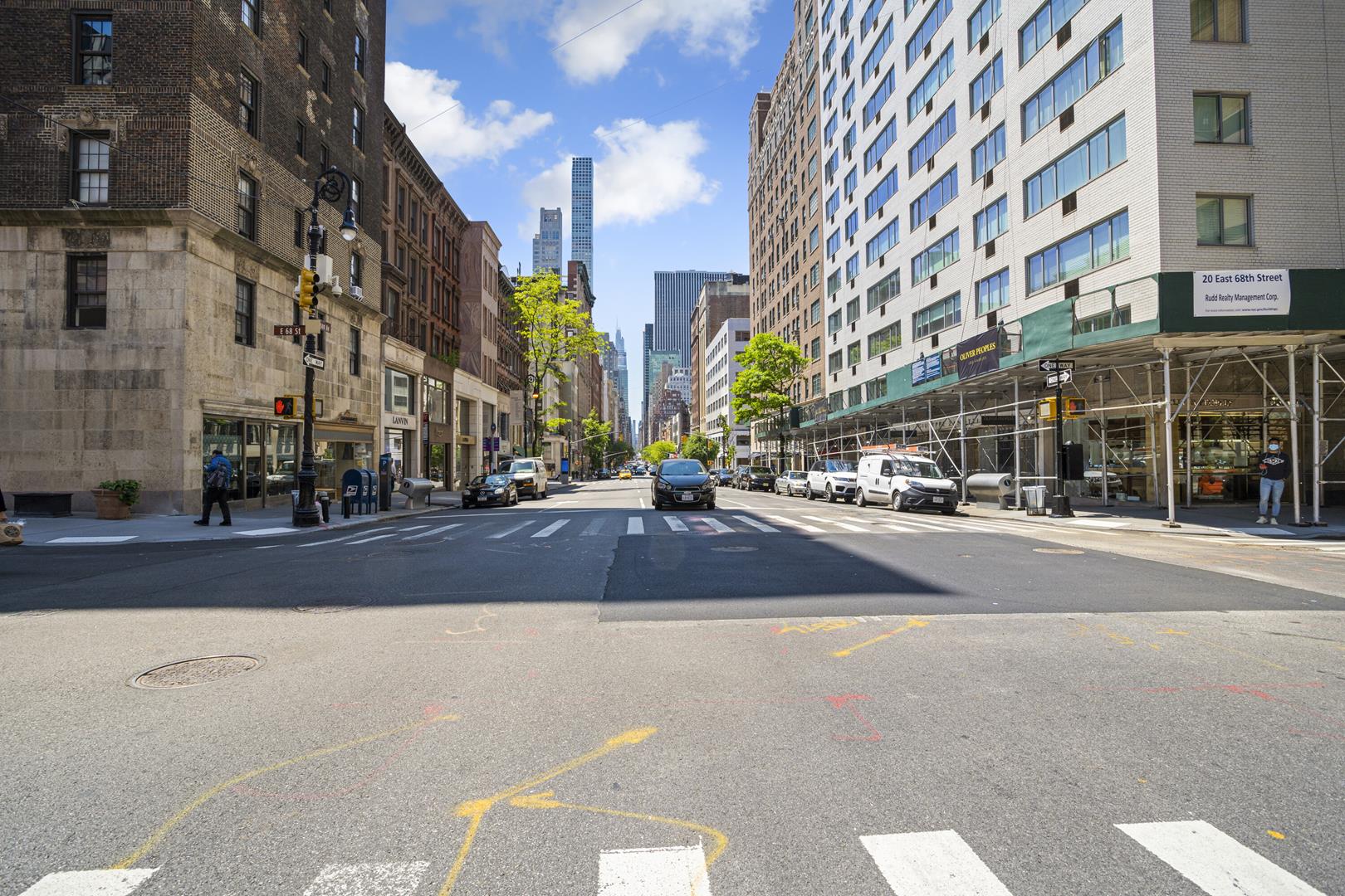 30 East 68th Street, Apt 7-A