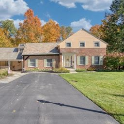 2381 Algonquin Road | 2381 Algonquin Road,  Niskayuna,  NY  12309  United States