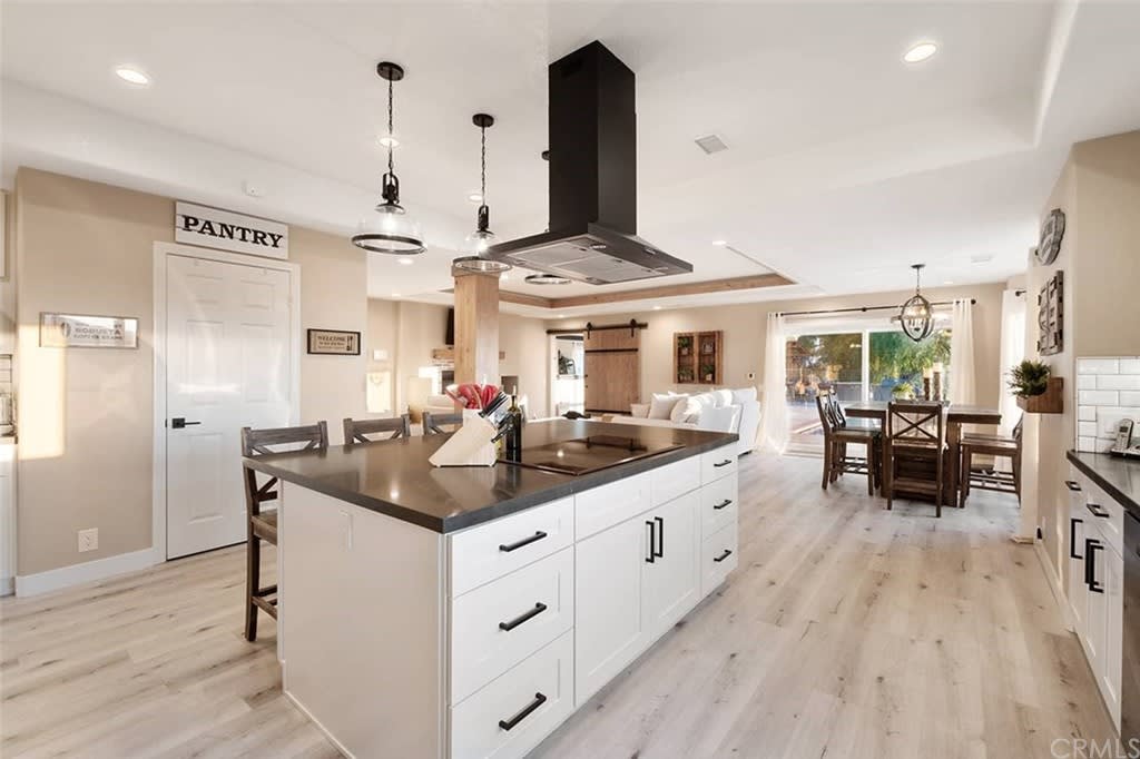 40148 Sierra Maria Rd