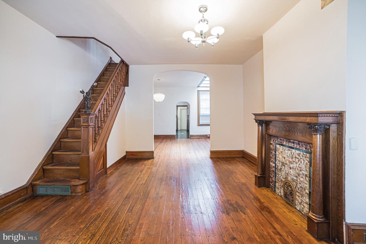 Historic Fishtown Row Home