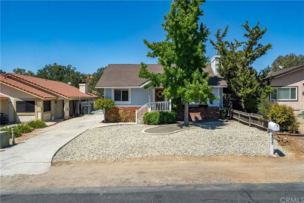2825 Old Wrangler Lane