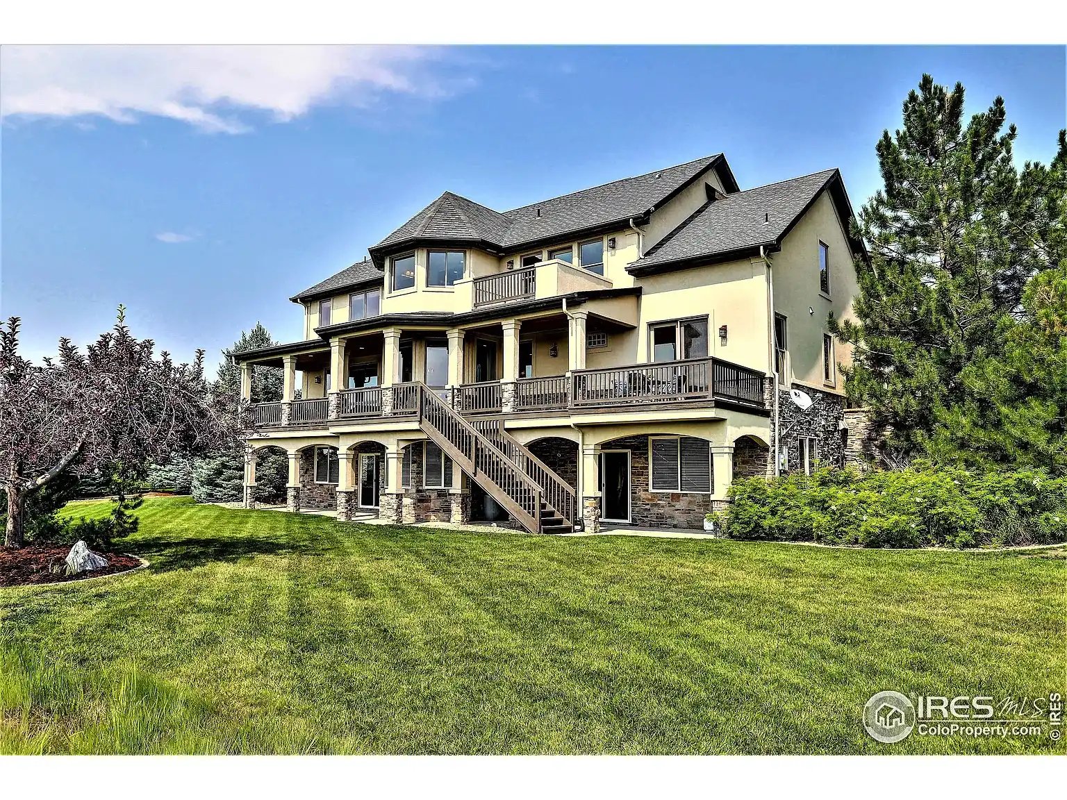 2332 Block Ct
