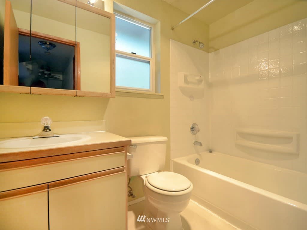 5107 159th Pl SW