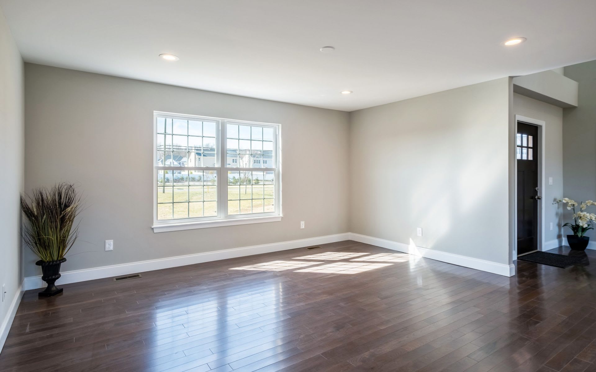 295 GORDON RD