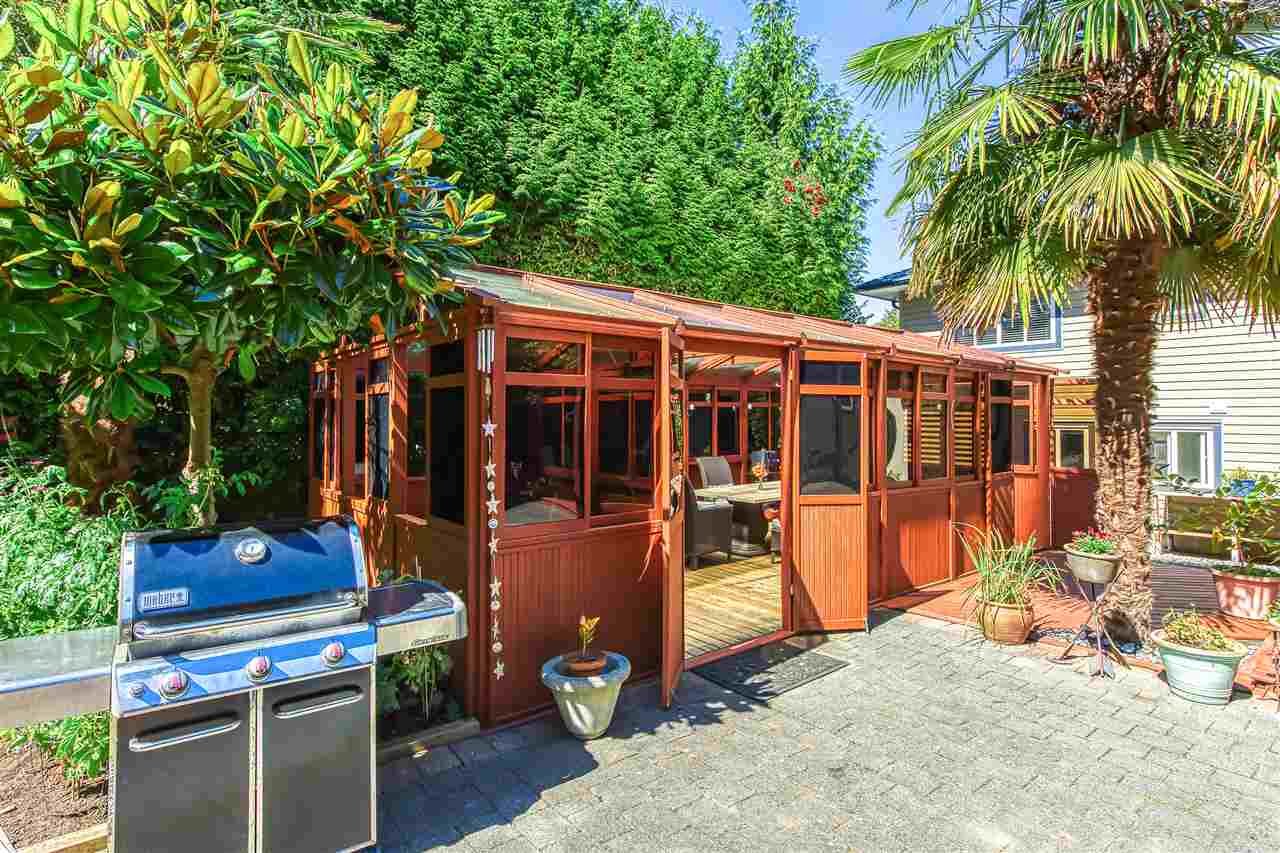 11472 94a Ave
