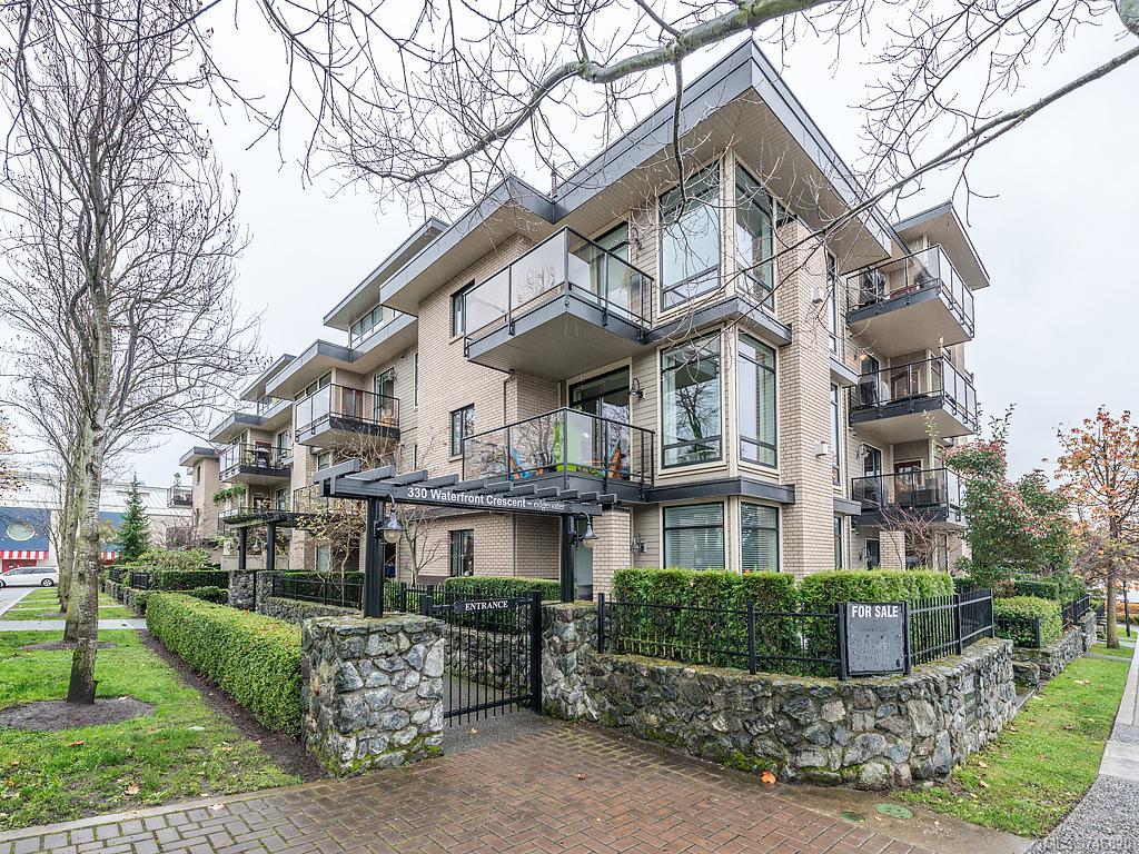 301-330 Waterfront Cres