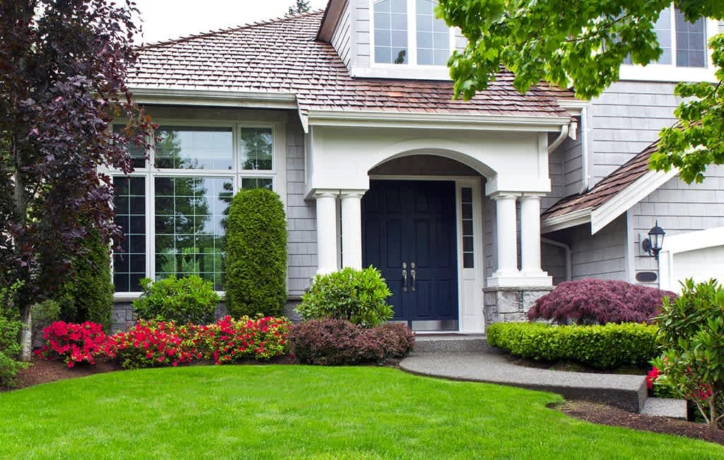 Staging Tips for Spring