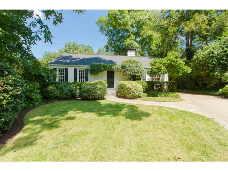1916 Greystone Rd NW
