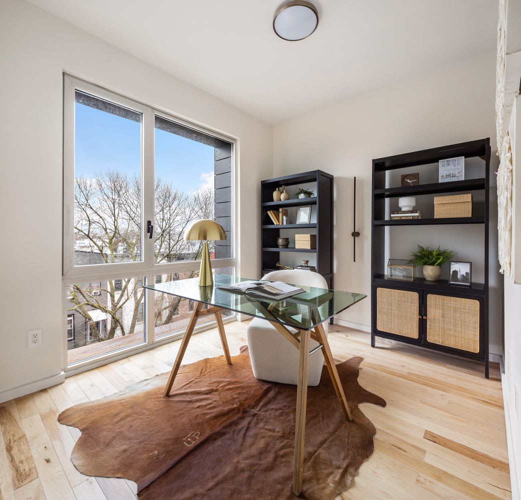 1064 Hancock Street, Unit 301