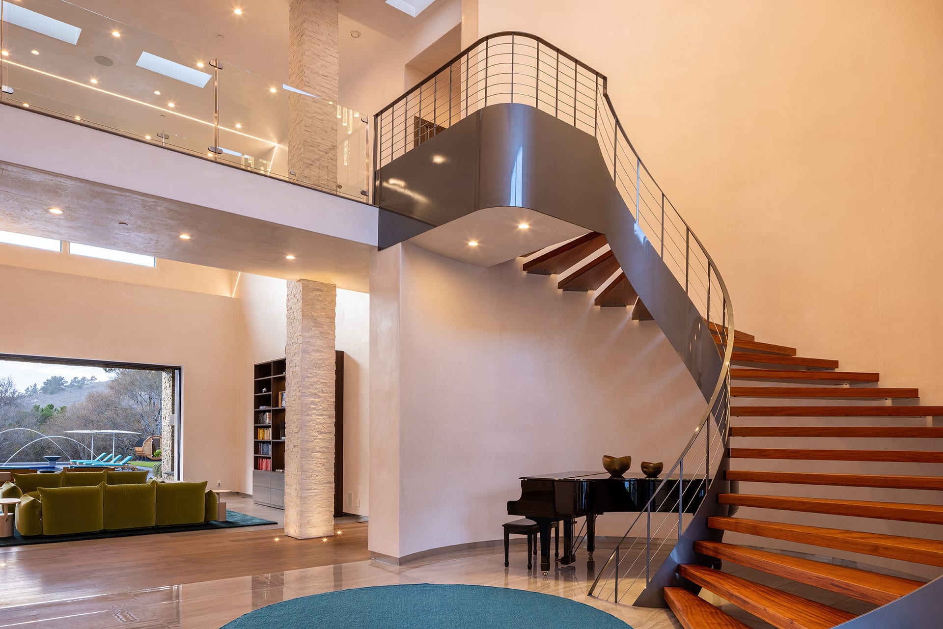 Contemporary Turn-Key Estate in Tehama - 10 Alta Madera Ave