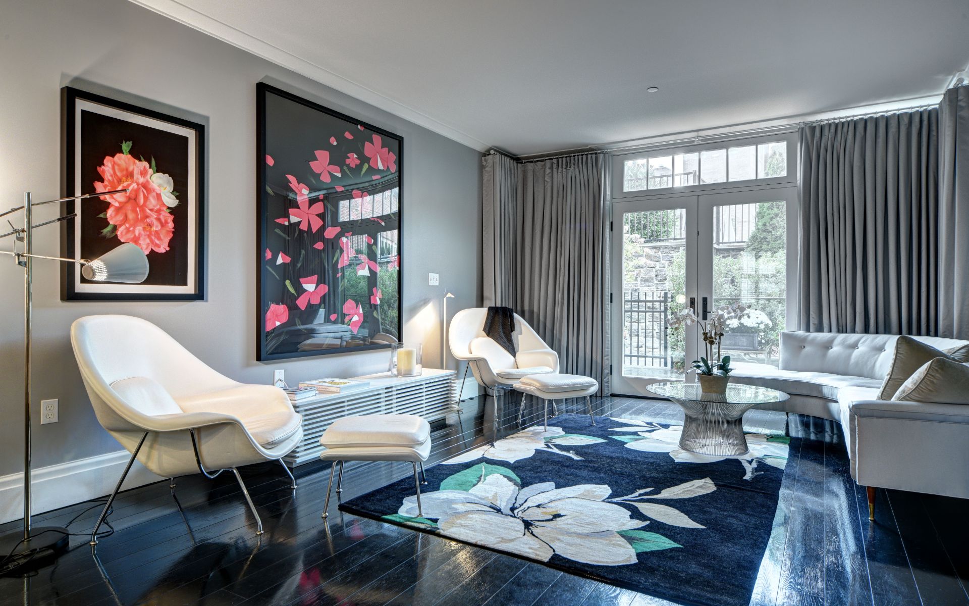 Watchcase Bungalow- Designer's Own Retreat