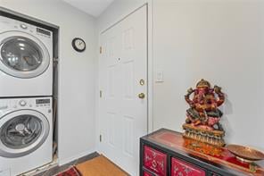 402-1593 Begbie St