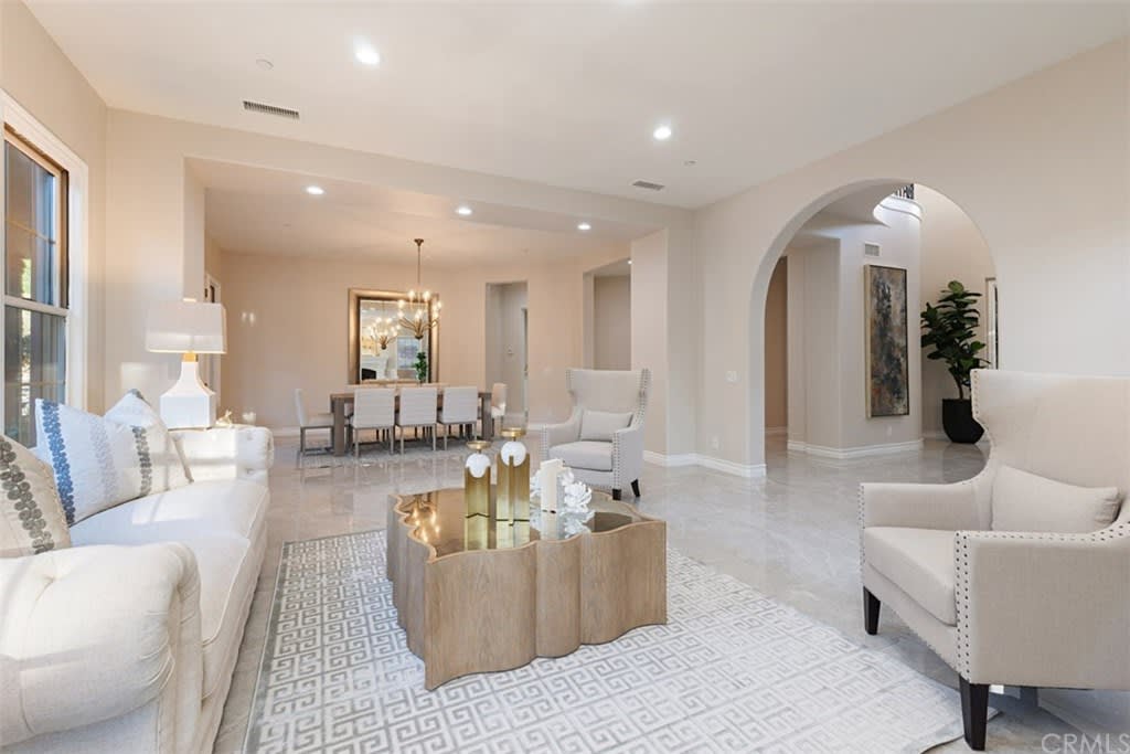 25251 Mustang Drive
