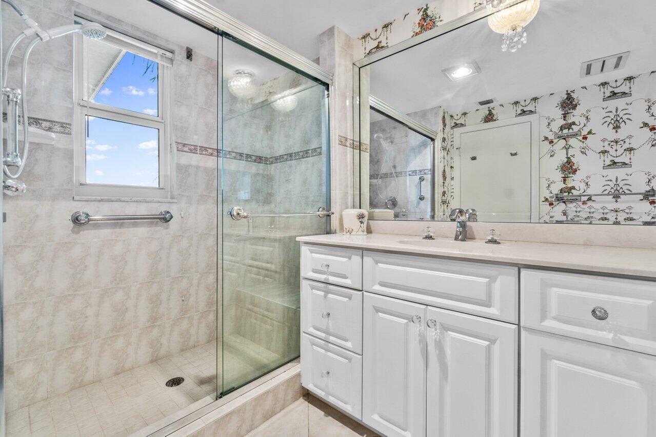 2150 S Ocean Blvd #1F