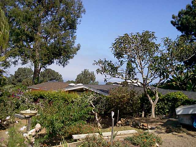 1622 Forest Way