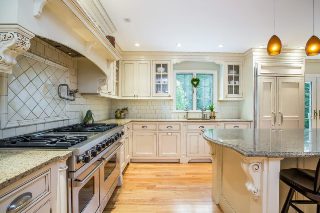 8 Birchwood Ln