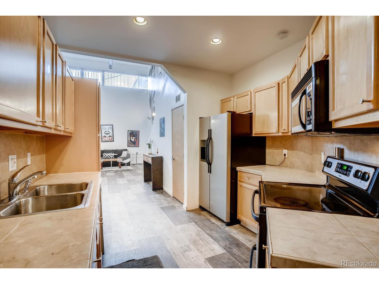 2400 Broadway #4