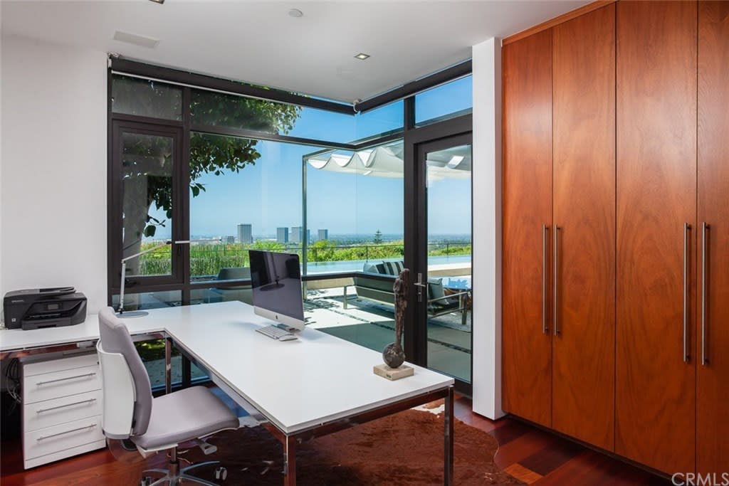7 Carmel Bay Drive