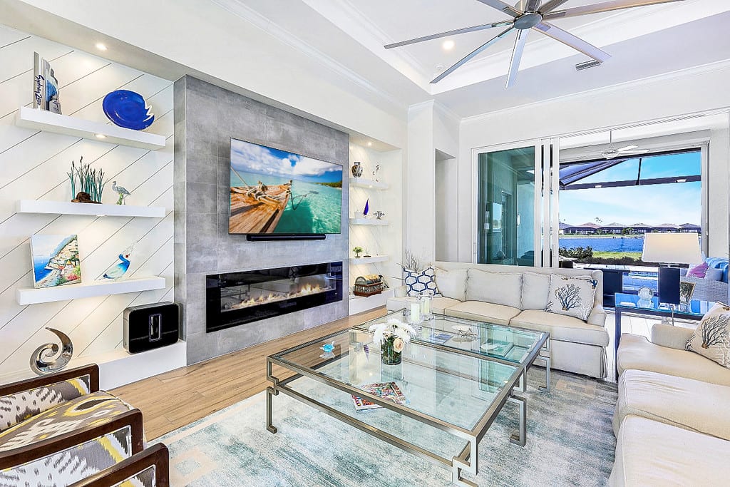 18389 Wildblue Boulevard, Flort Myers