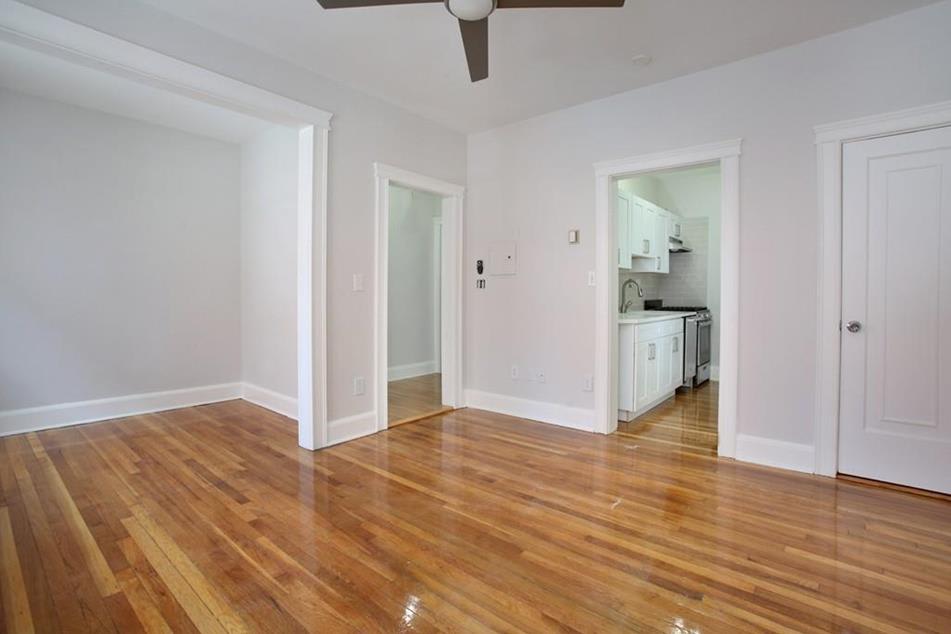 34 E Newton St, #1