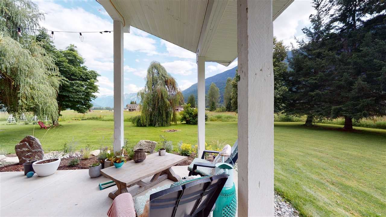 8354 Pemberton Meadows Rd