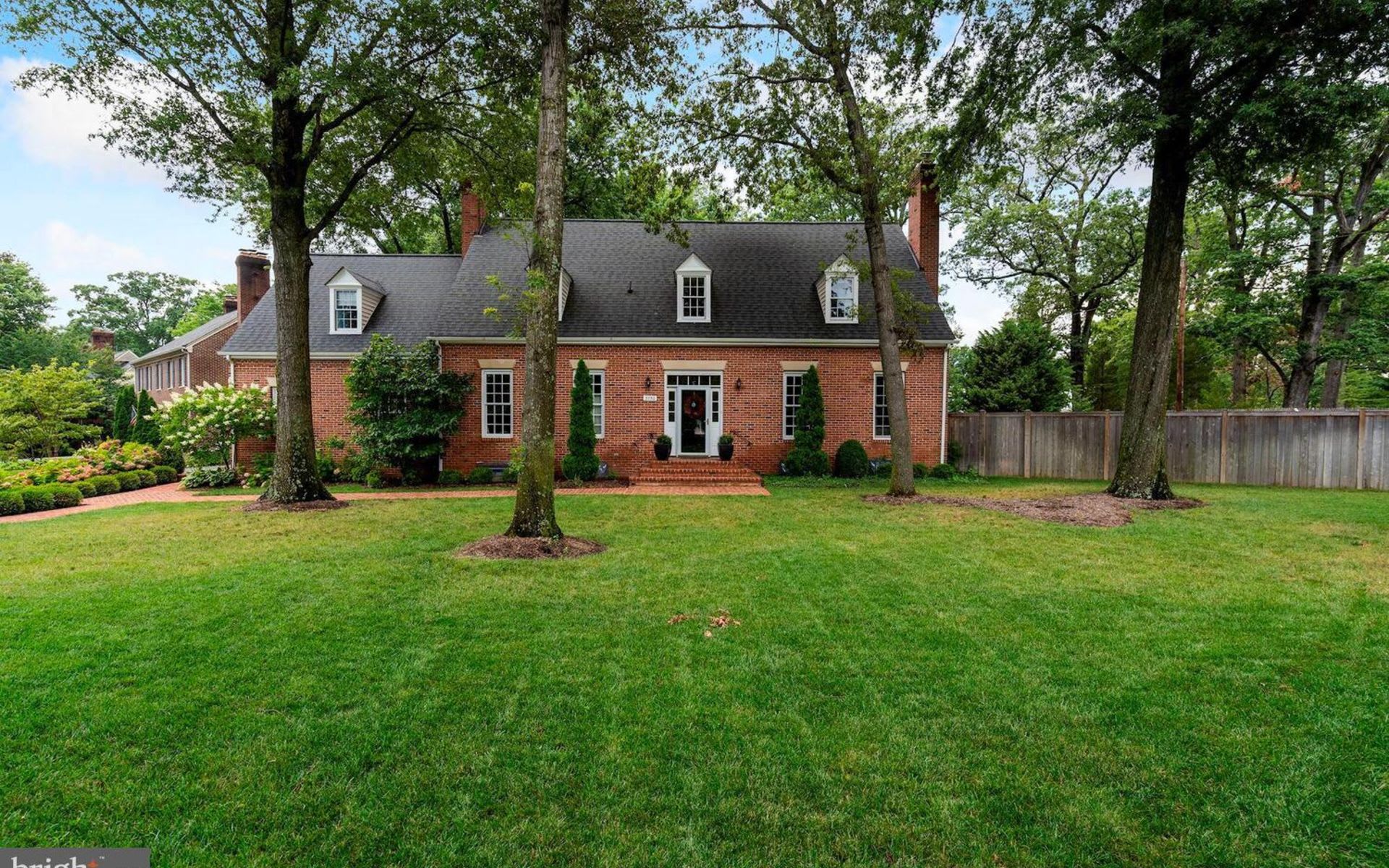 3750 Seminary Rd