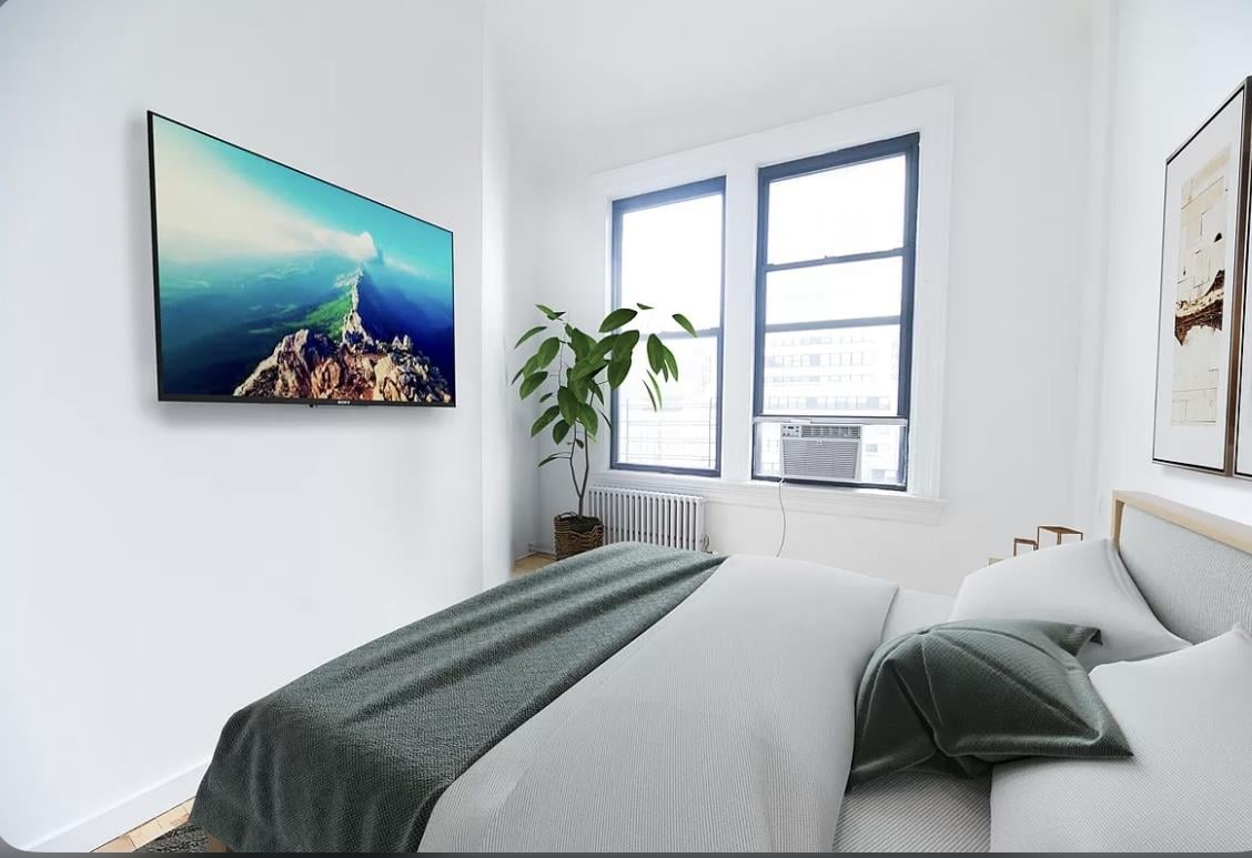 135 William Street, Apt 6-A