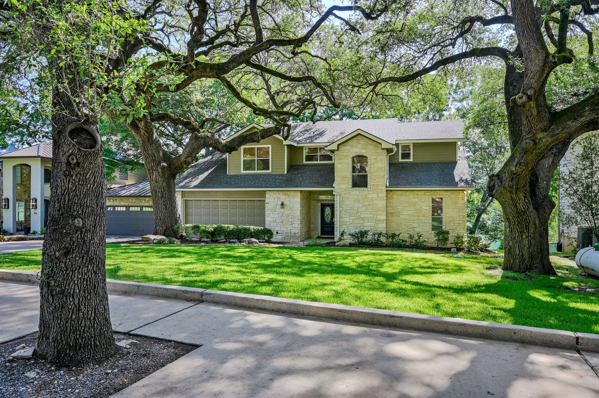 2101 Big Horn Drive