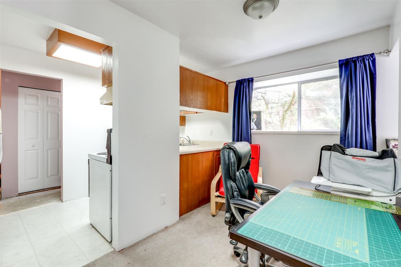 2497 Panorama Dr