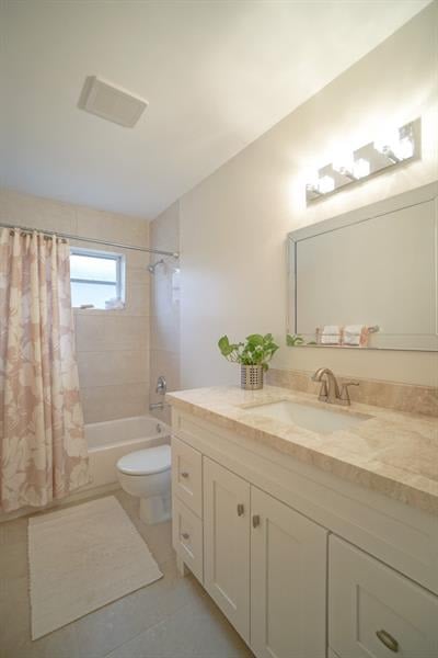 5171 NE 18th Ter