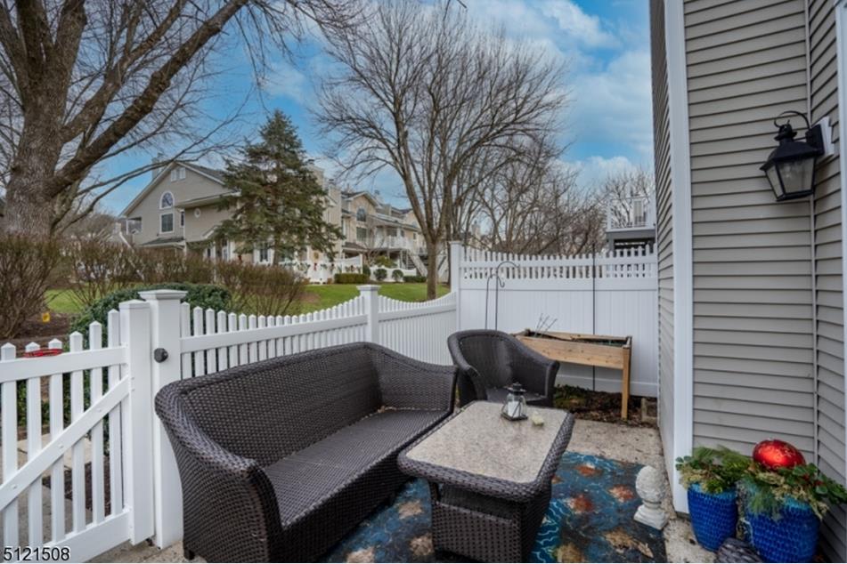 95 Ashley Ct 