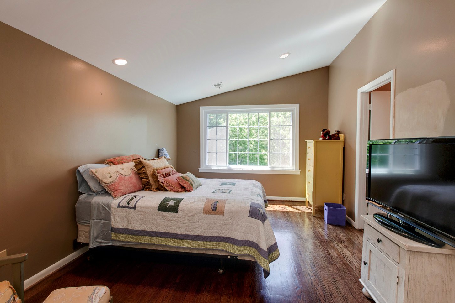 1 Piney Meetinghouse Ct