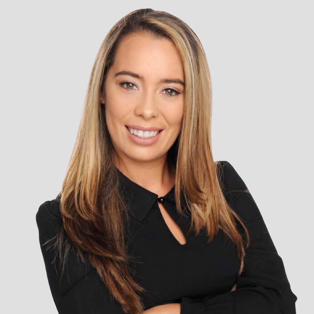 Andrea Gordillo Miami Real Estate Agent Headshot