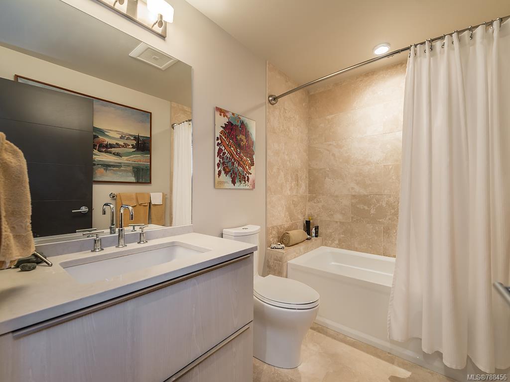306-1011 Burdett Ave, Victoria