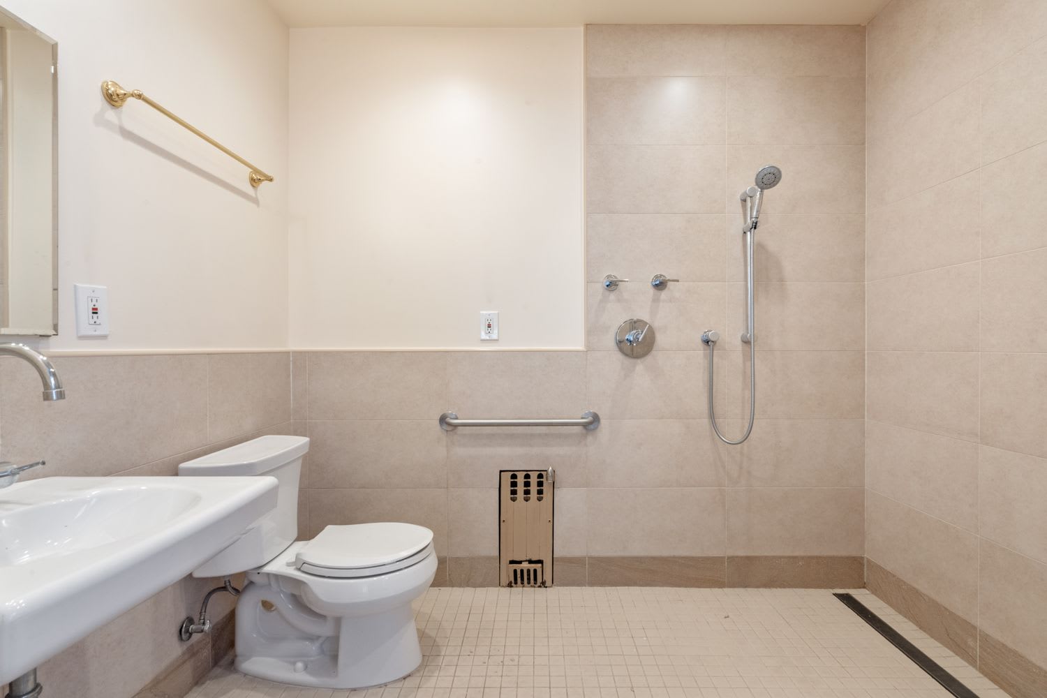 47 Bay Ridge Pkwy