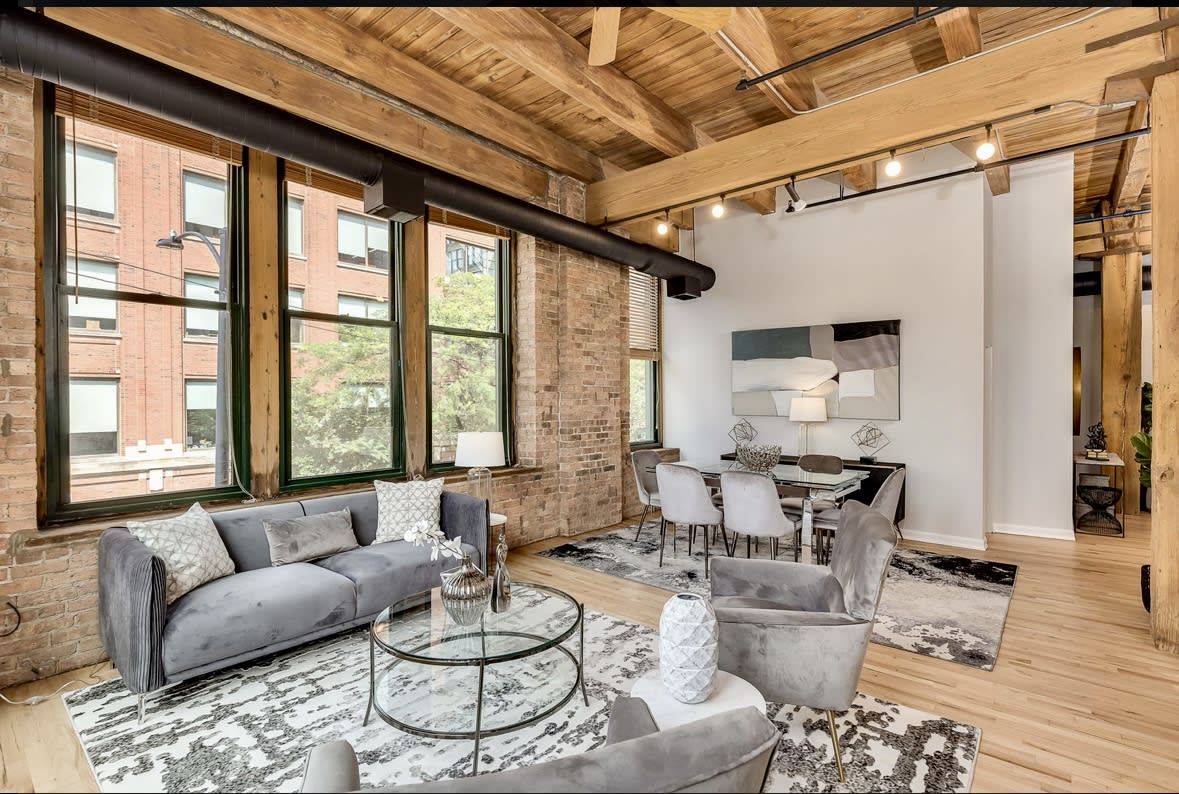 What can you get in the West Loop for $410K?