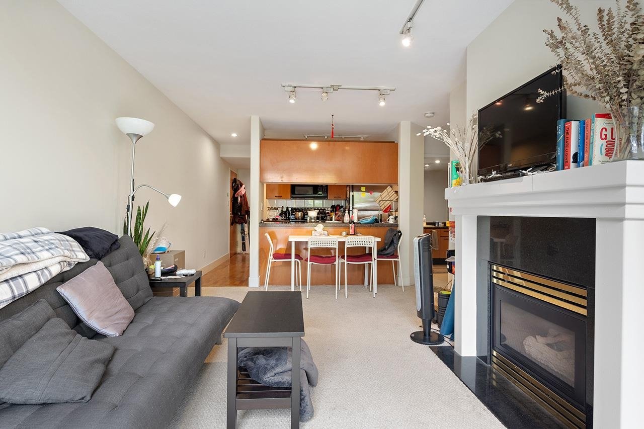 214-1823 W 7th Avenue, Vancouver