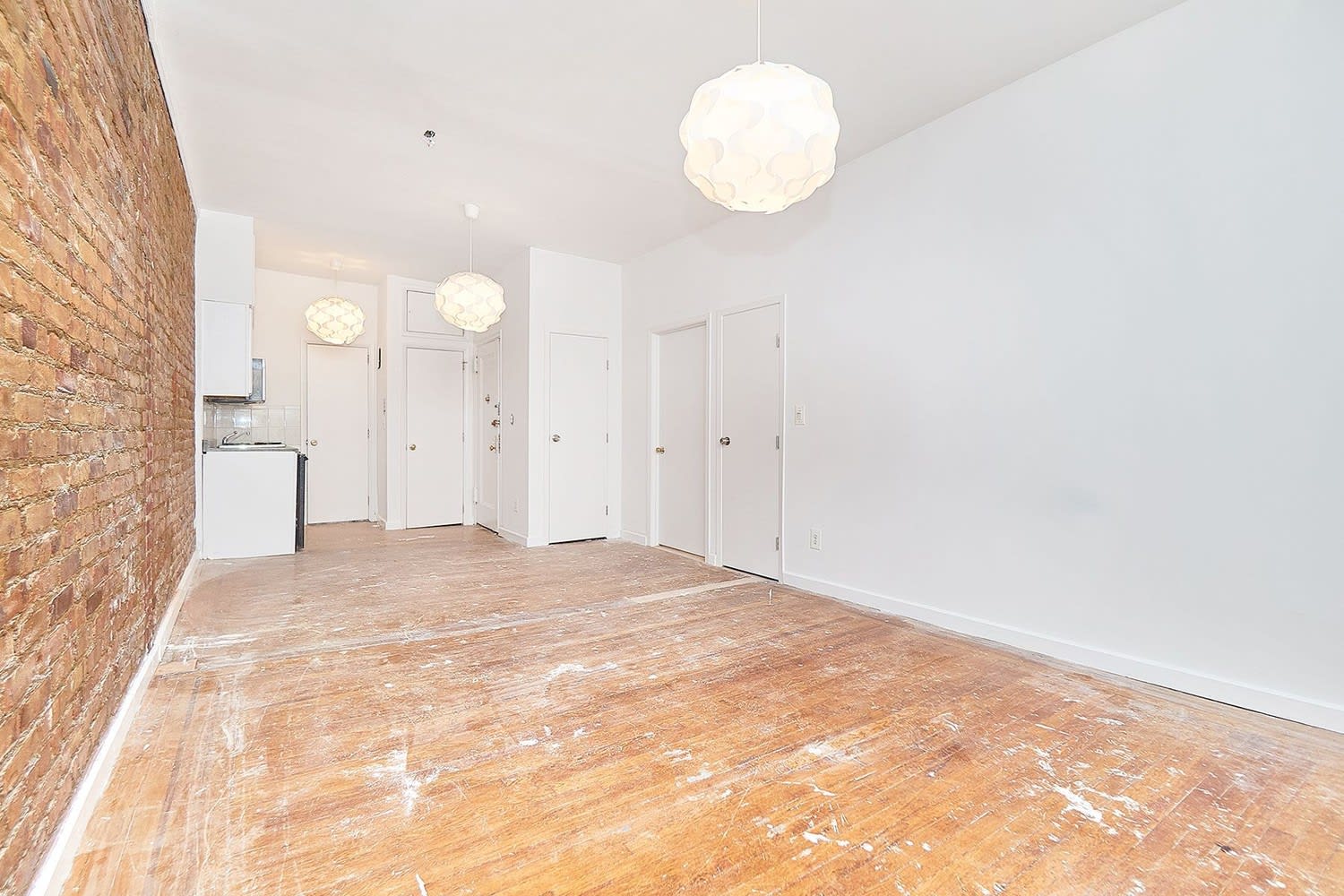 1059 2nd Ave, Unit 1W