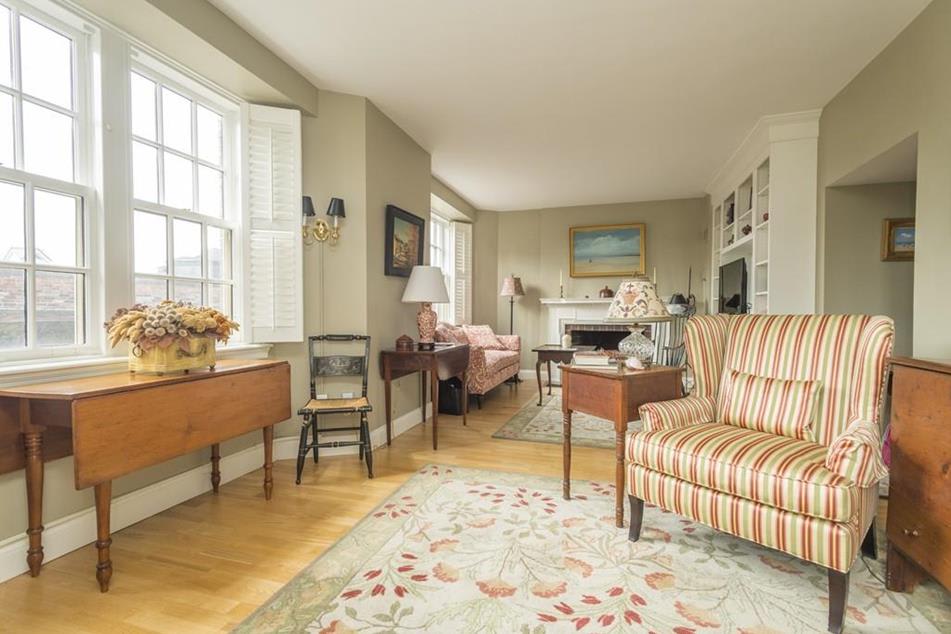 15 River St #501