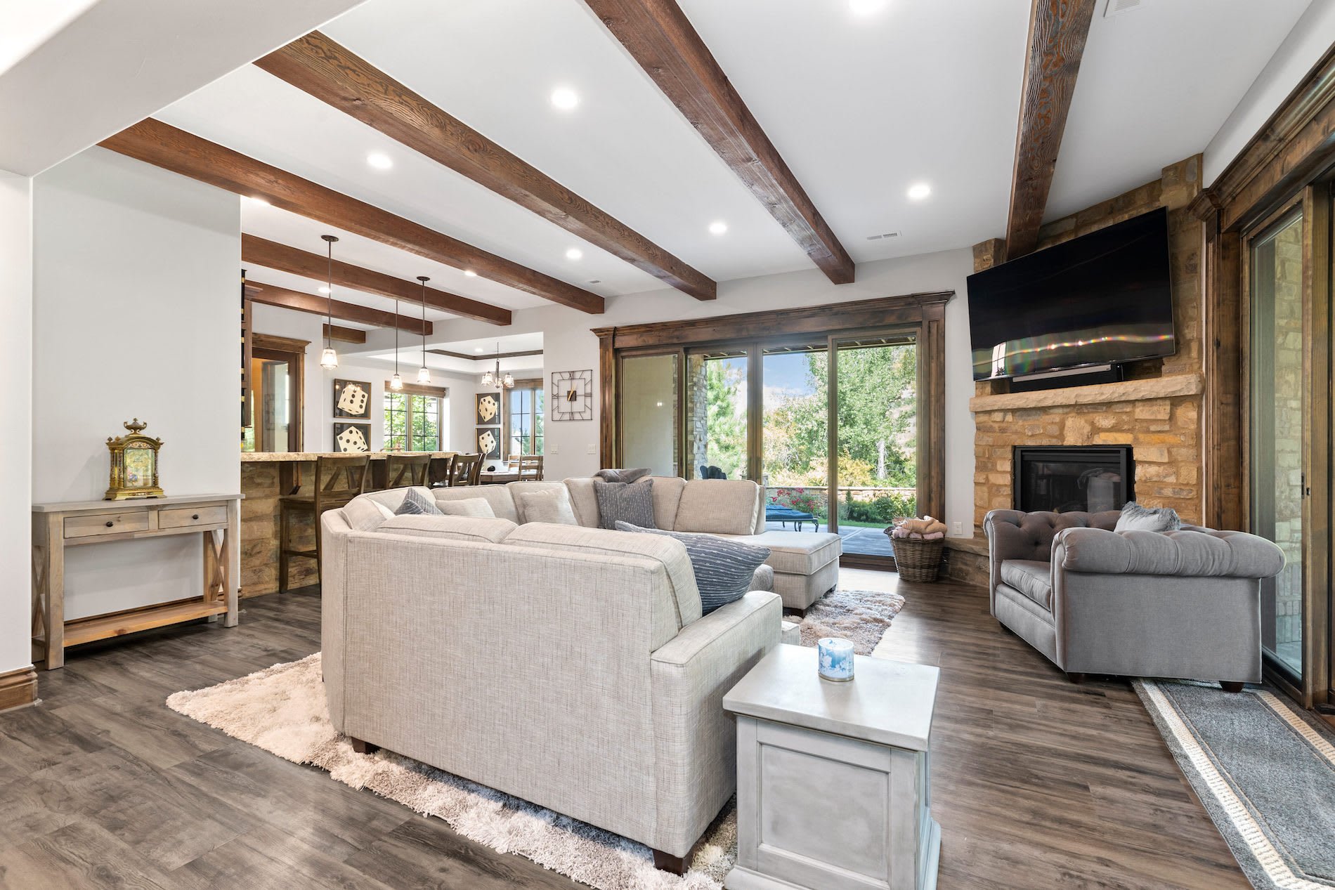 8342 Raphael Lane